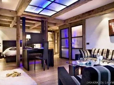 Cgh Residences & Spas La Ferme Du Val Claret 티뉴